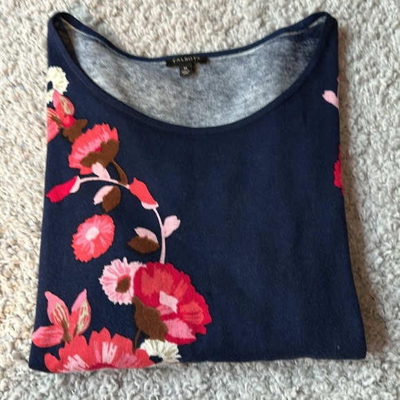 Talbots floral print light weight sweater size medium - Picture 3 of 6